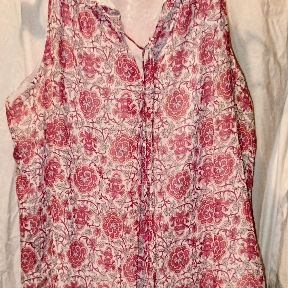 EVERYTHING IN MY CLOSET FOR $130 Max Studio Pink and Red Mandarin Collar Blouse